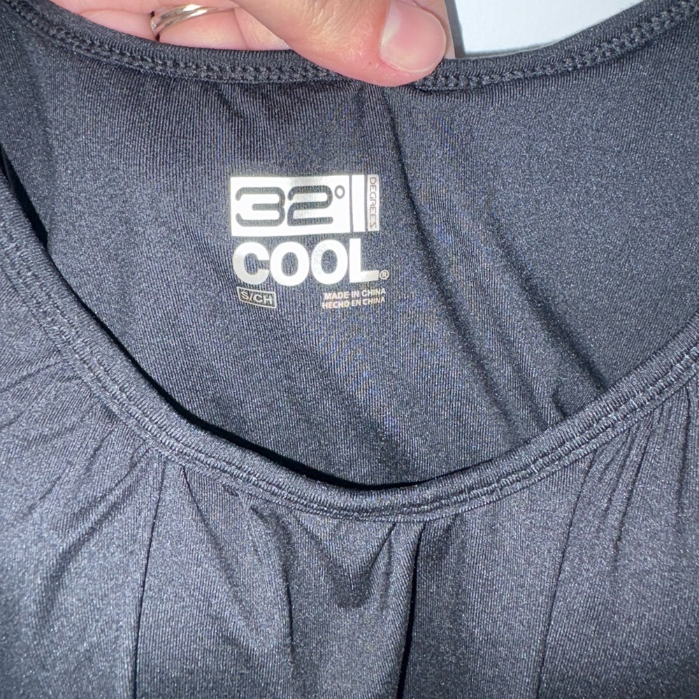 32 Degrees Women's Black Camisole Top - Picture 3 of 5
